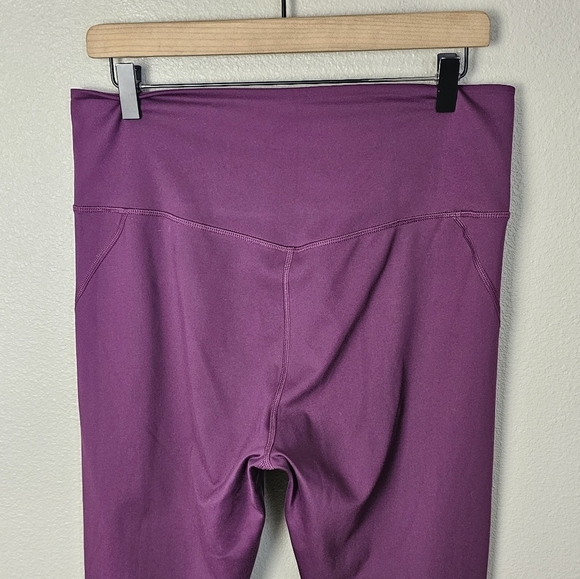 Girlfriend Collective Plum Compressive High Rise Leggings - Picture 7 of 9